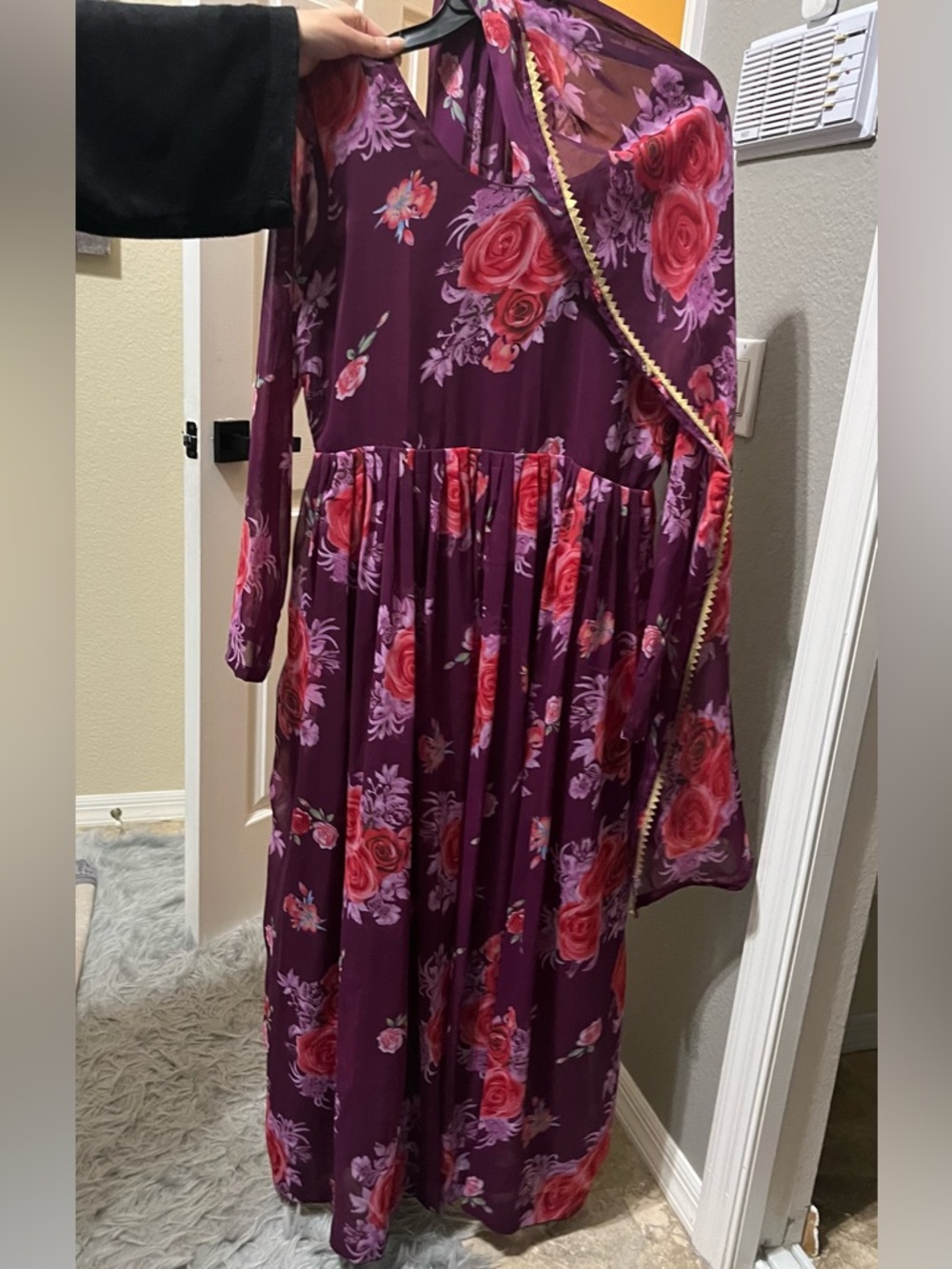 Myra Ravishing Womens Floral Purple Pink Summer Gown elegant